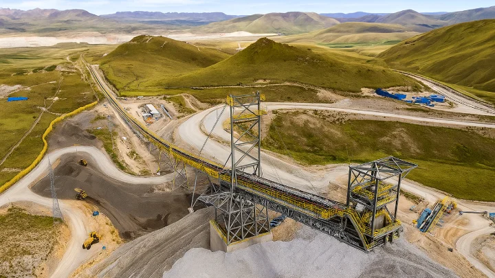 چگونه انتخابی مطمئن در تأمین تجهیزات فولاد و معدن داشته باشیم؟